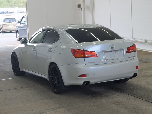 LEXUS IS350