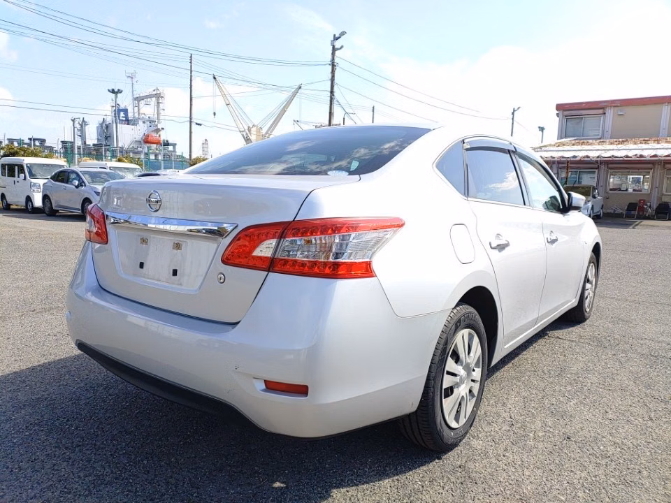 NISSAN SYLPHY