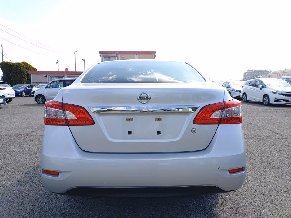 NISSAN SYLPHY