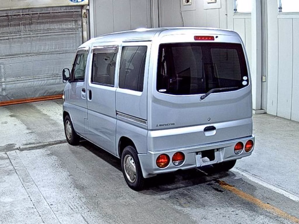 MITSUBISHI MINICAB