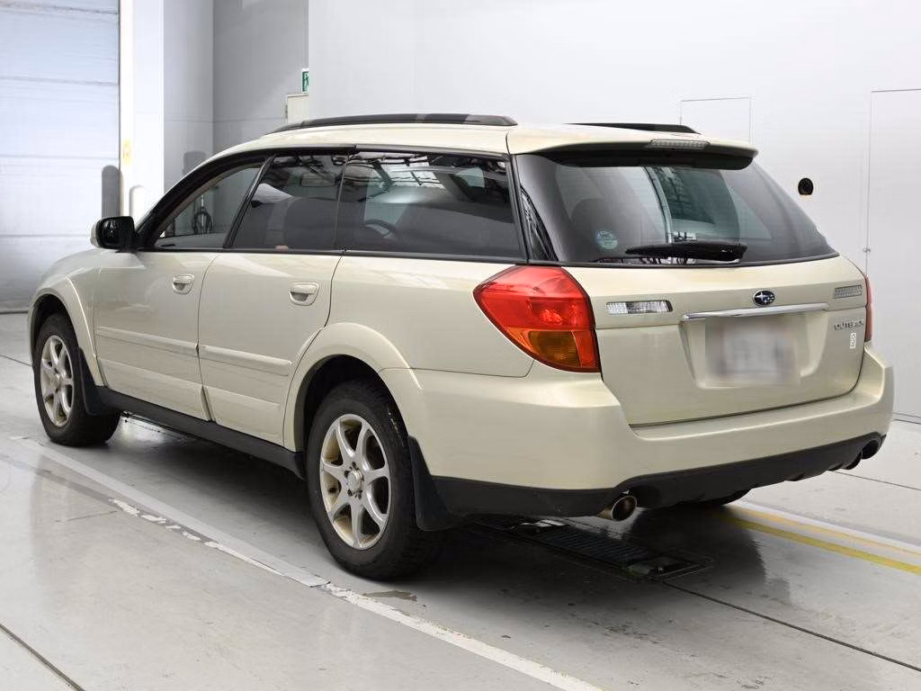SUBARU OUTBACK