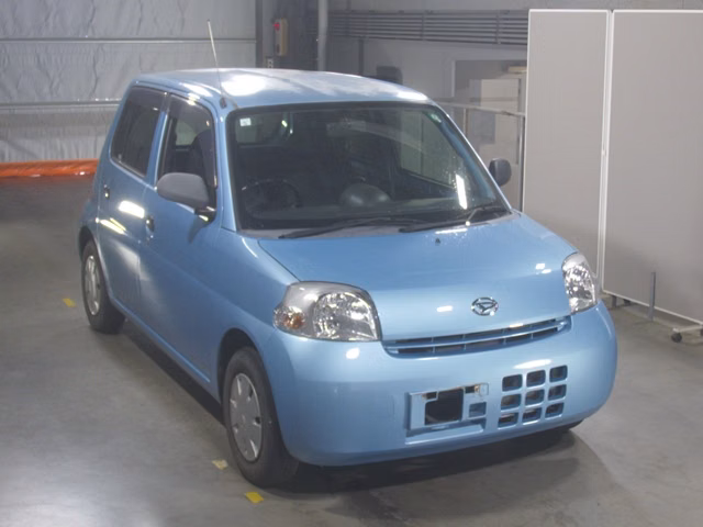 DAIHATSU ESSE