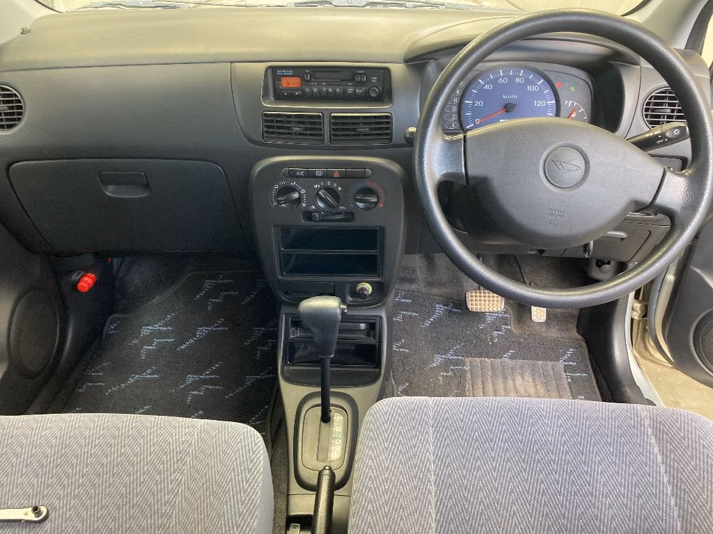 DAIHATSU MIRA