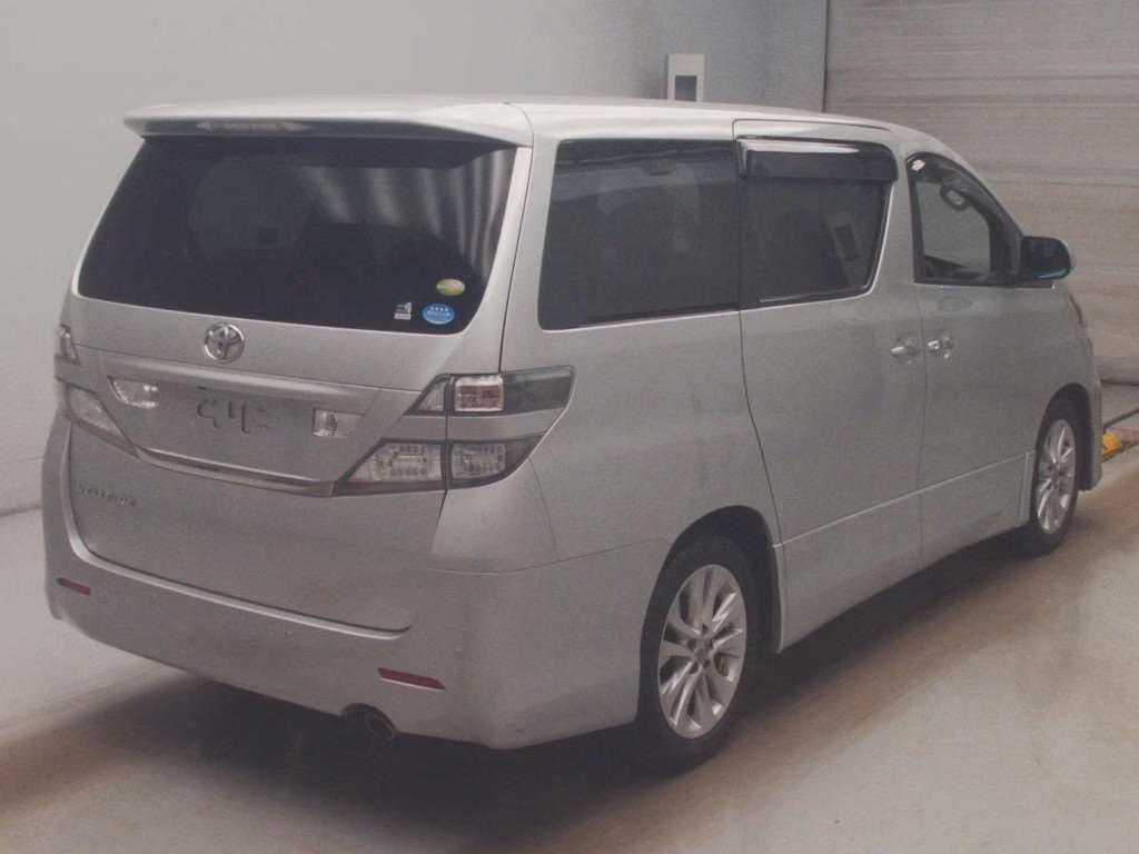 TOYOTA VELLFIRE