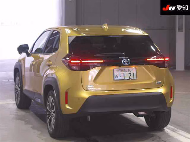 TOYOTA YARIS CROSS