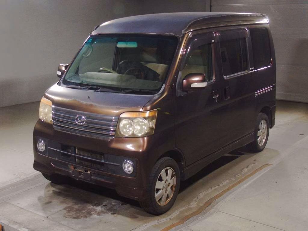 DAIHATSU ATRAI