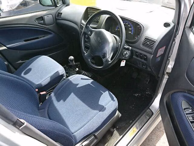 DAIHATSU MAX