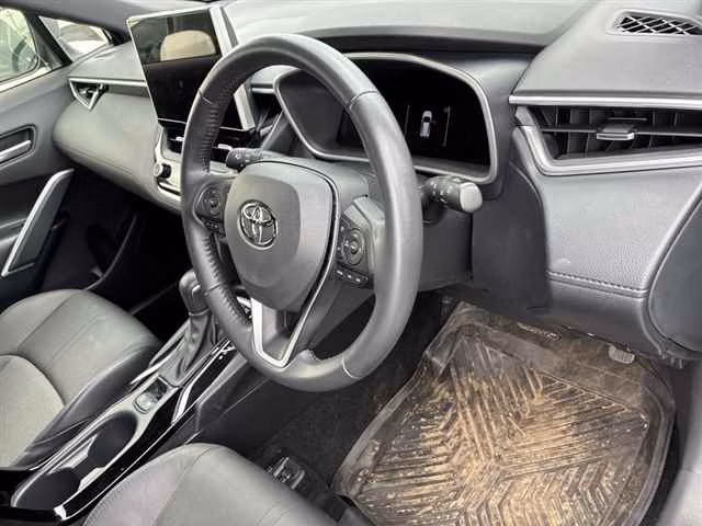 TOYOTA COROLLA CROSS