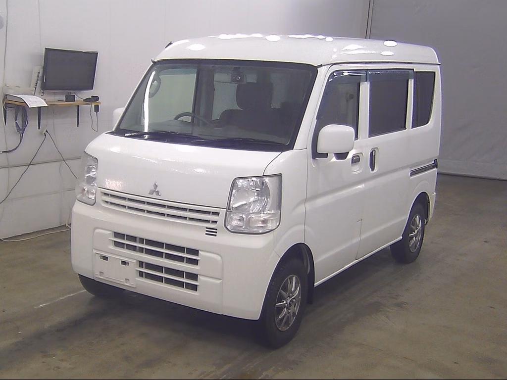 MITSUBISHI MINICAB