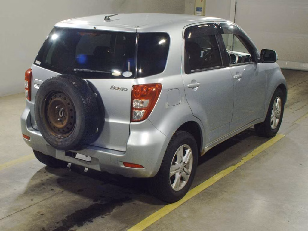 DAIHATSU BE-GO