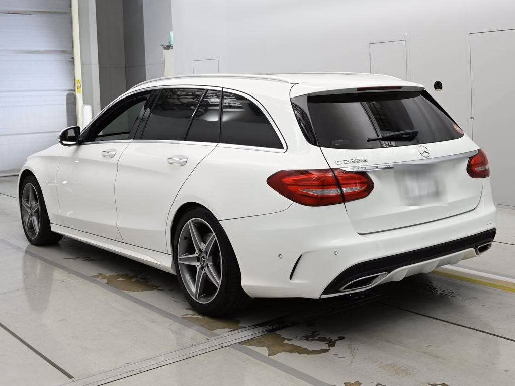 MERCEDES-BENZ C-CLASS