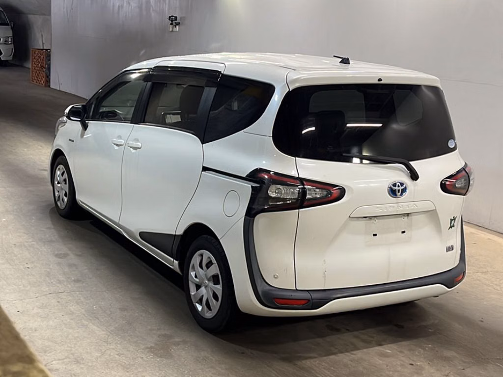 TOYOTA SIENTA