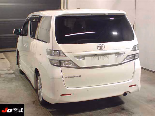 TOYOTA VELLFIRE