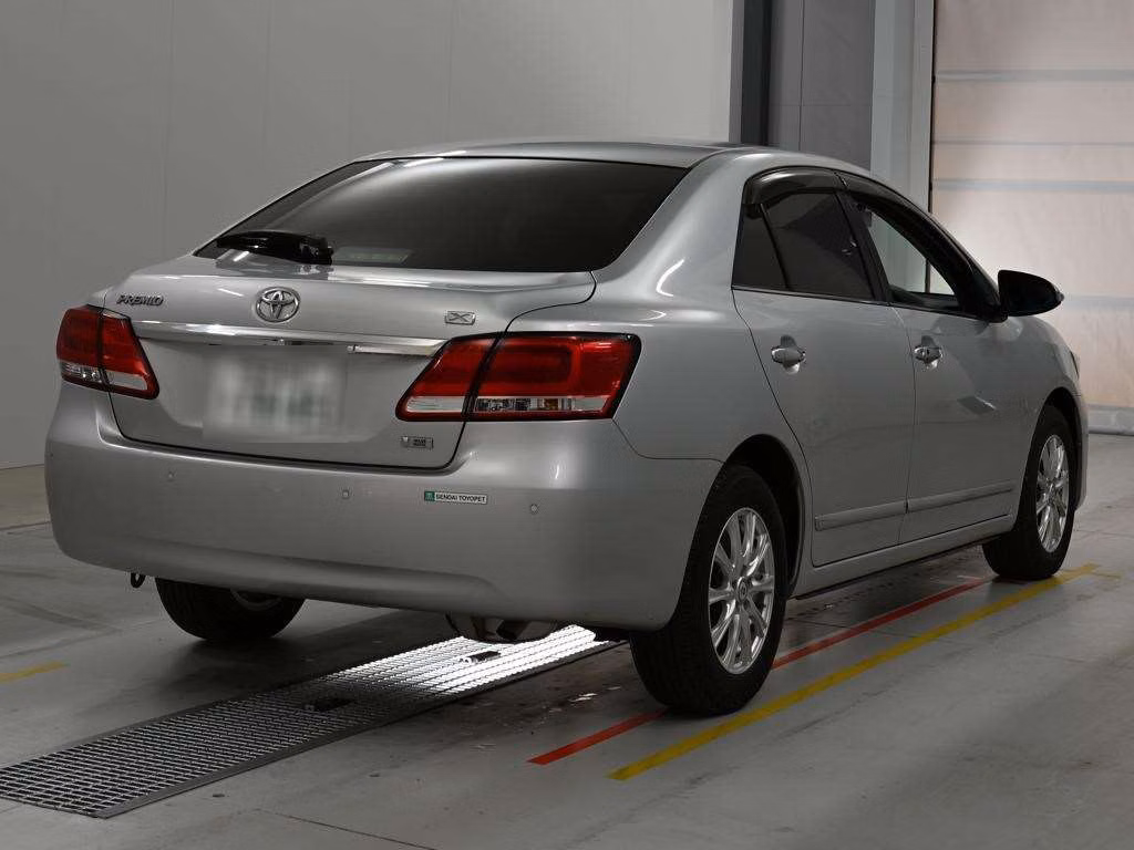 TOYOTA PREMIO