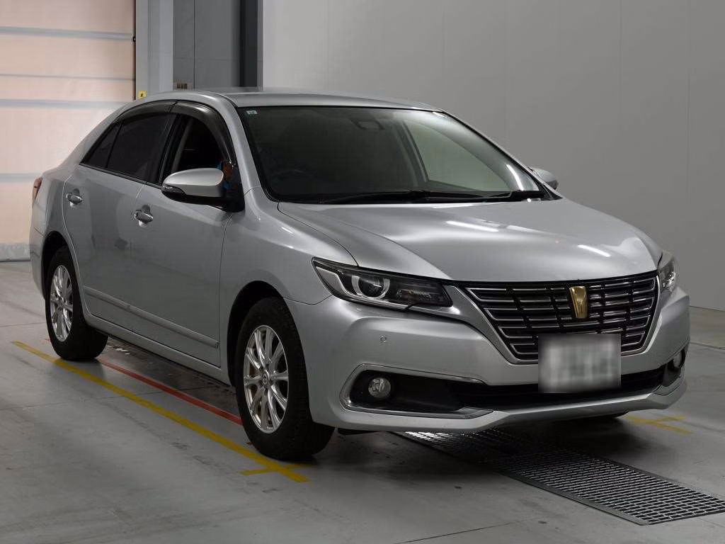 TOYOTA PREMIO