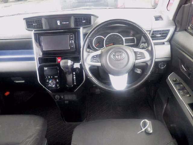 TOYOTA TANK