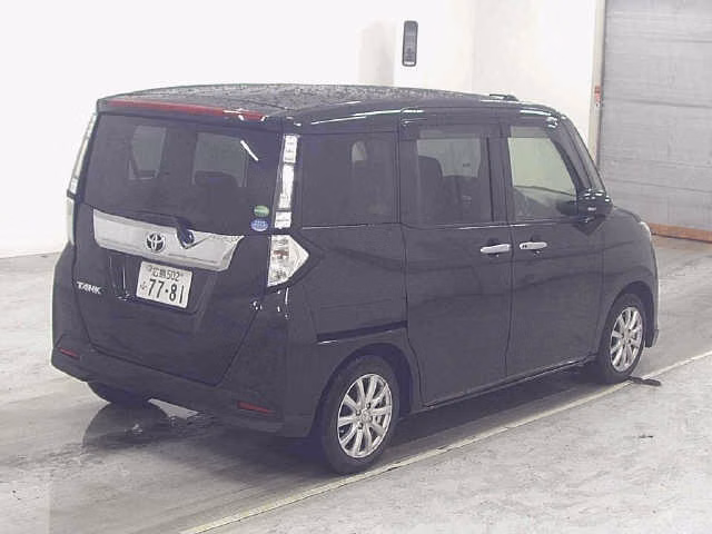 TOYOTA TANK