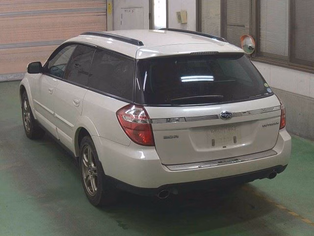 SUBARU OUTBACK