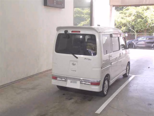 DAIHATSU ATRAI