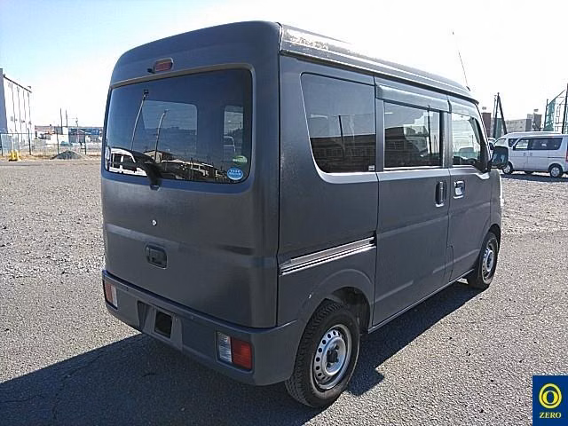 MITSUBISHI MINICAB
