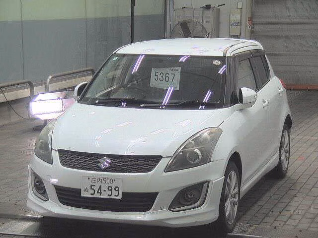 SUZUKI SWIFT