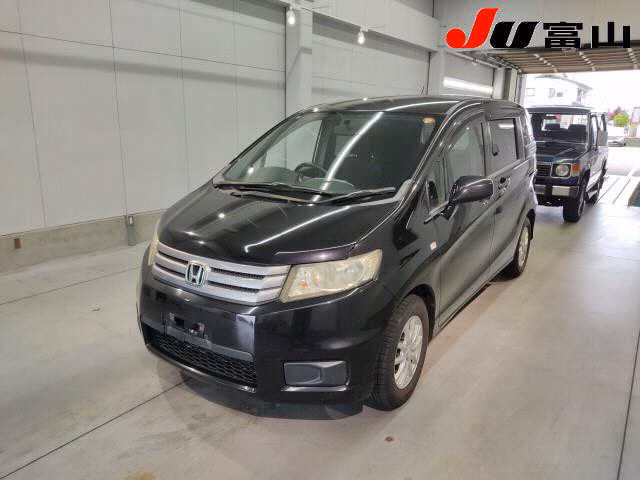HONDA FREED SPIKE