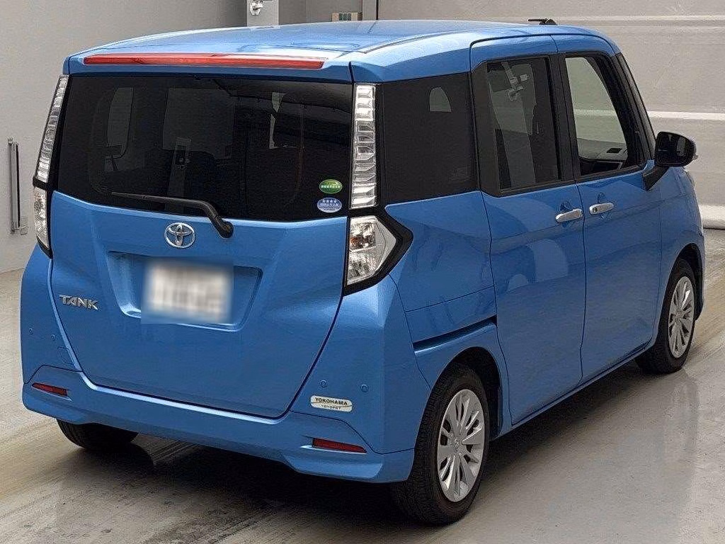 TOYOTA TANK