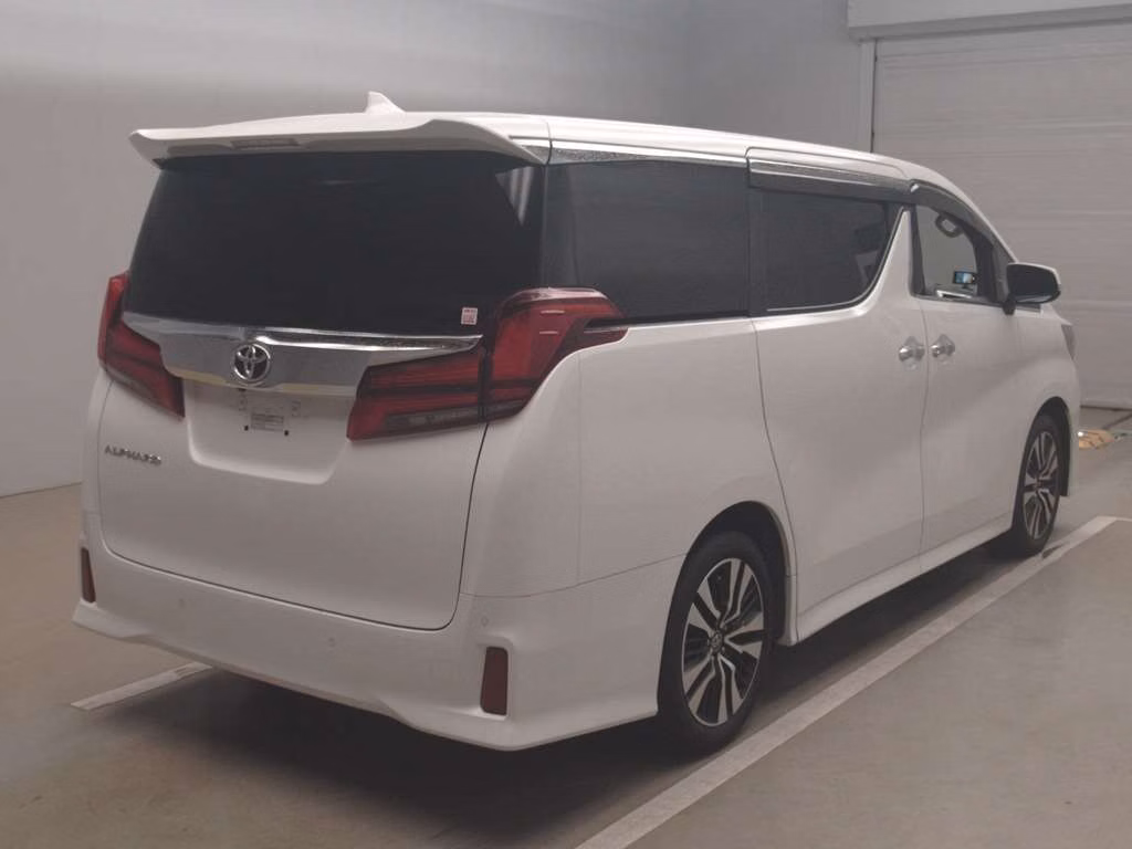 TOYOTA ALPHARD
