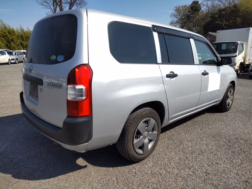 TOYOTA PROBOX