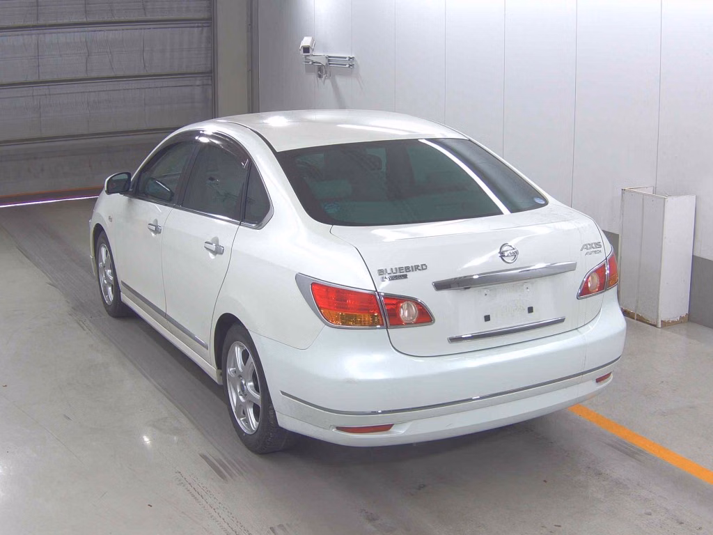 NISSAN BLUEBIRD SYLPHY