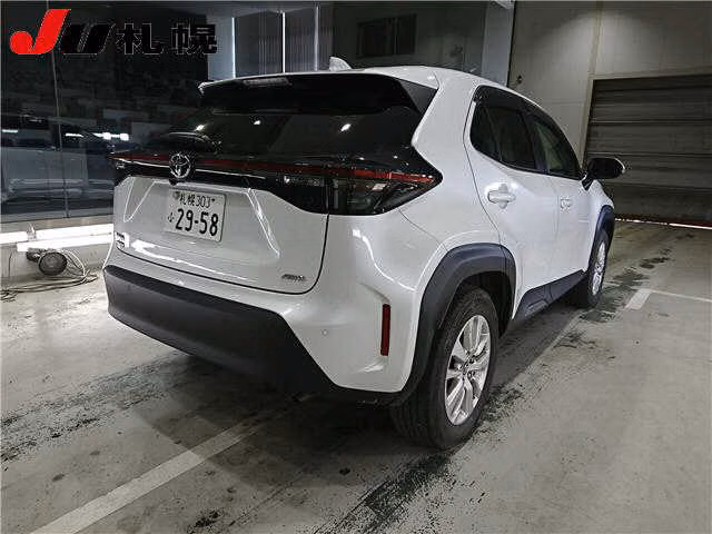 TOYOTA YARIS CROSS