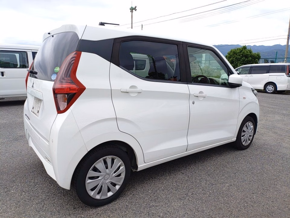MITSUBISHI EK WAGON