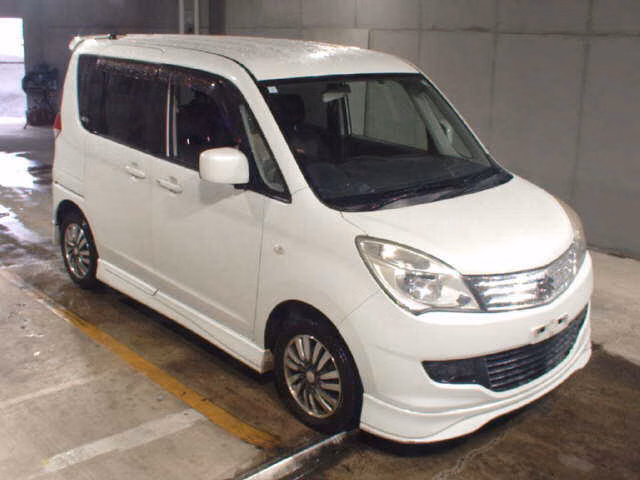 Suzuki Solio