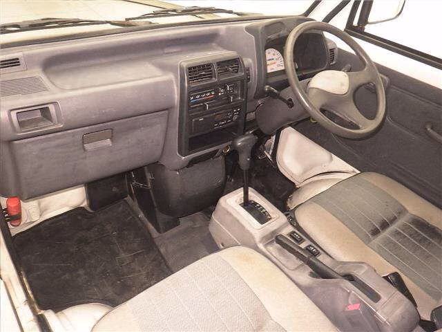 MITSUBISHI MINICAB
