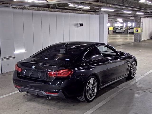 BMW 4-SERIES