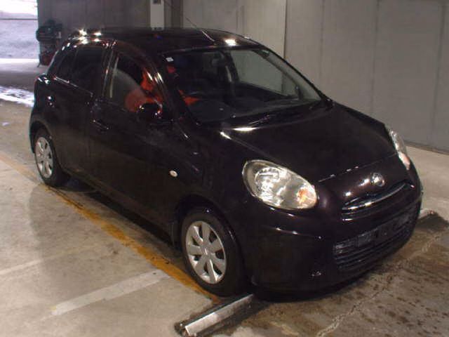 Nissan March