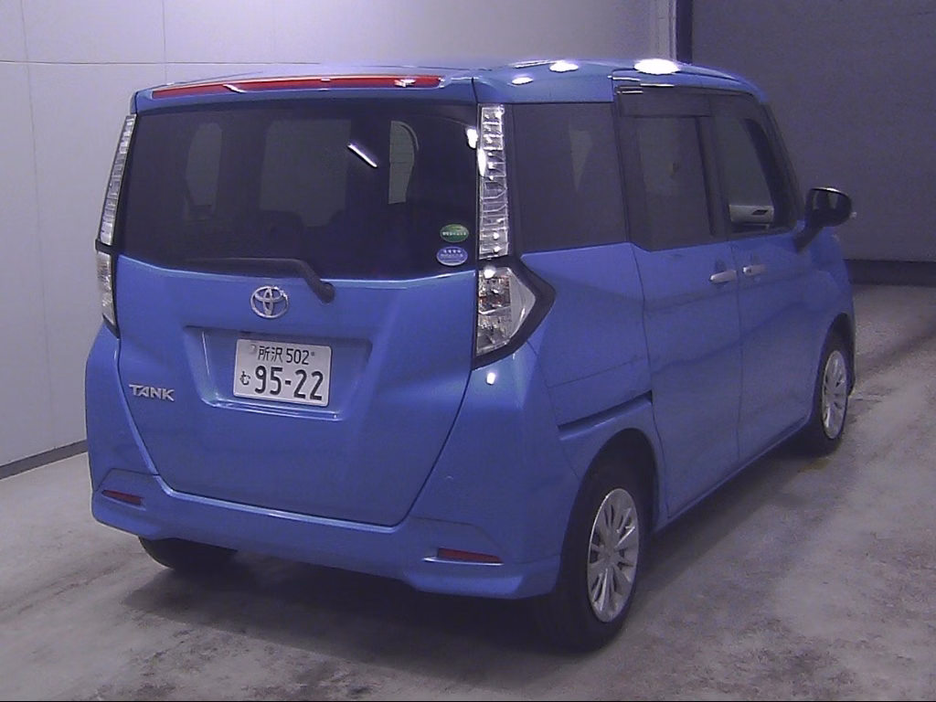 TOYOTA TANK