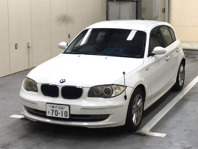 BMW 1-SERIES
