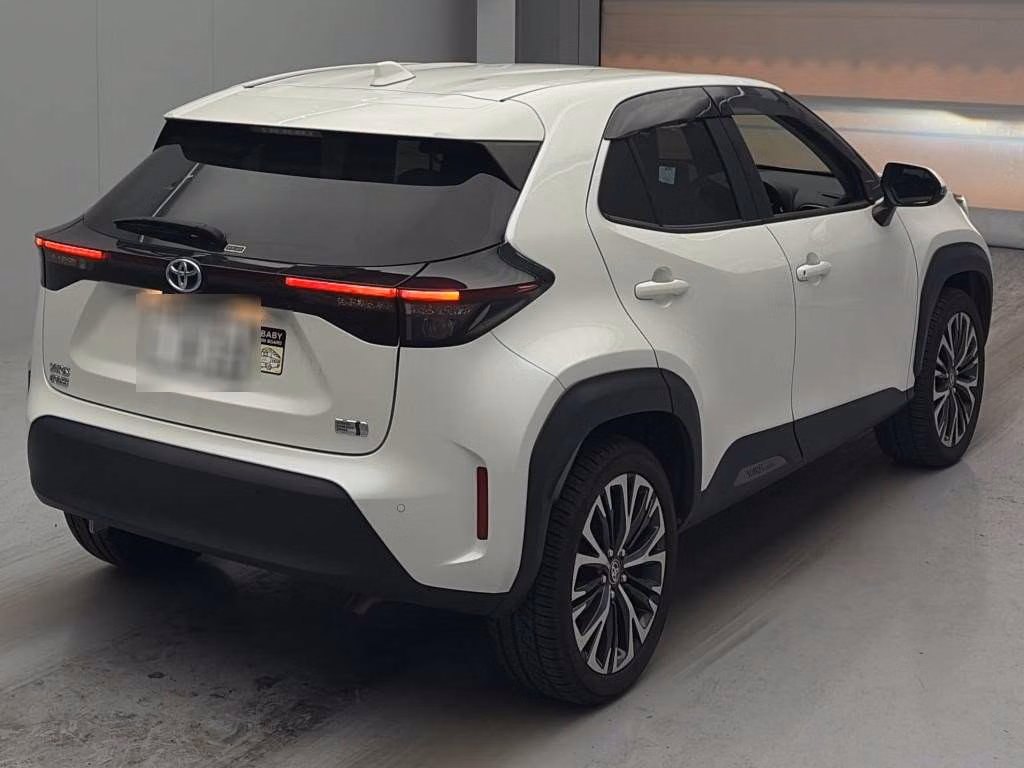 TOYOTA YARIS CROSS