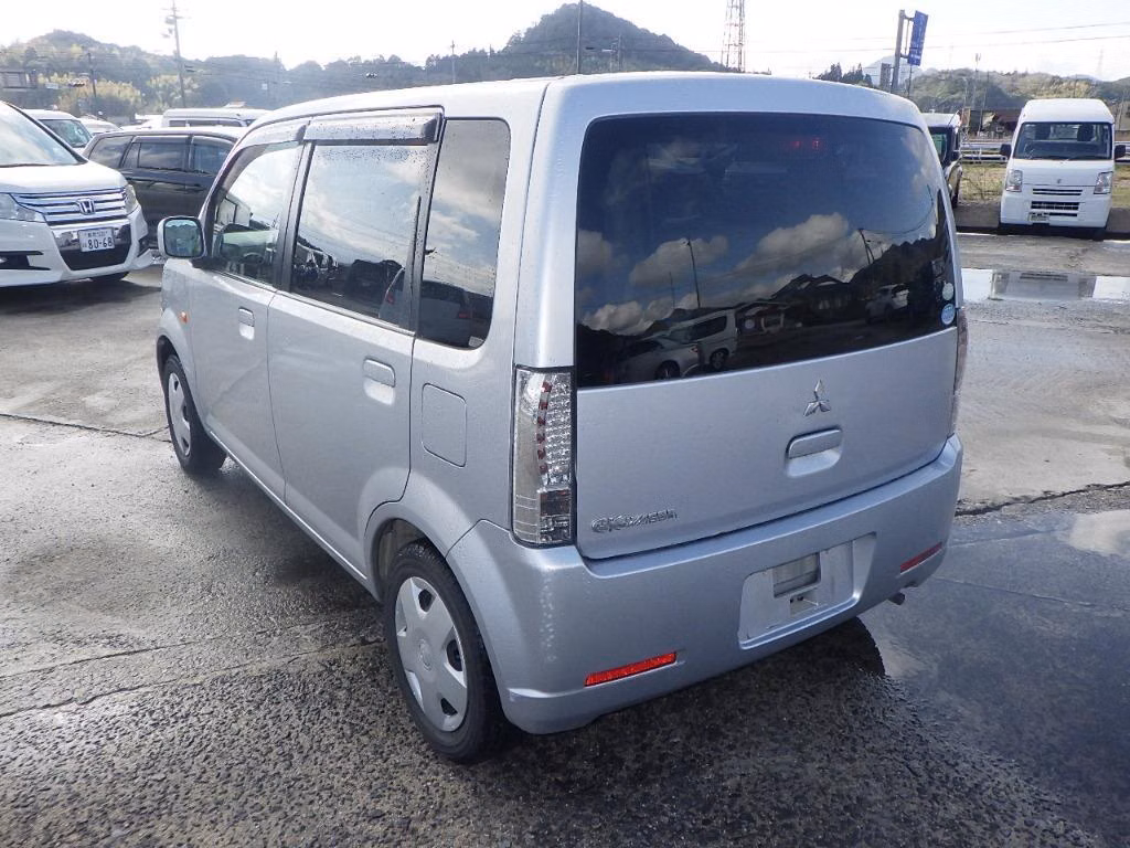 MITSUBISHI EK WAGON