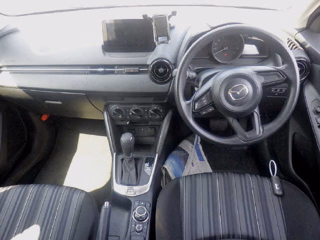 MAZDA MAZDA2