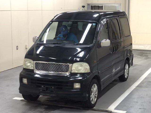 DAIHATSU ATRAI7