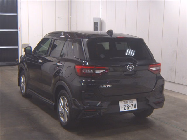 TOYOTA RAIZE