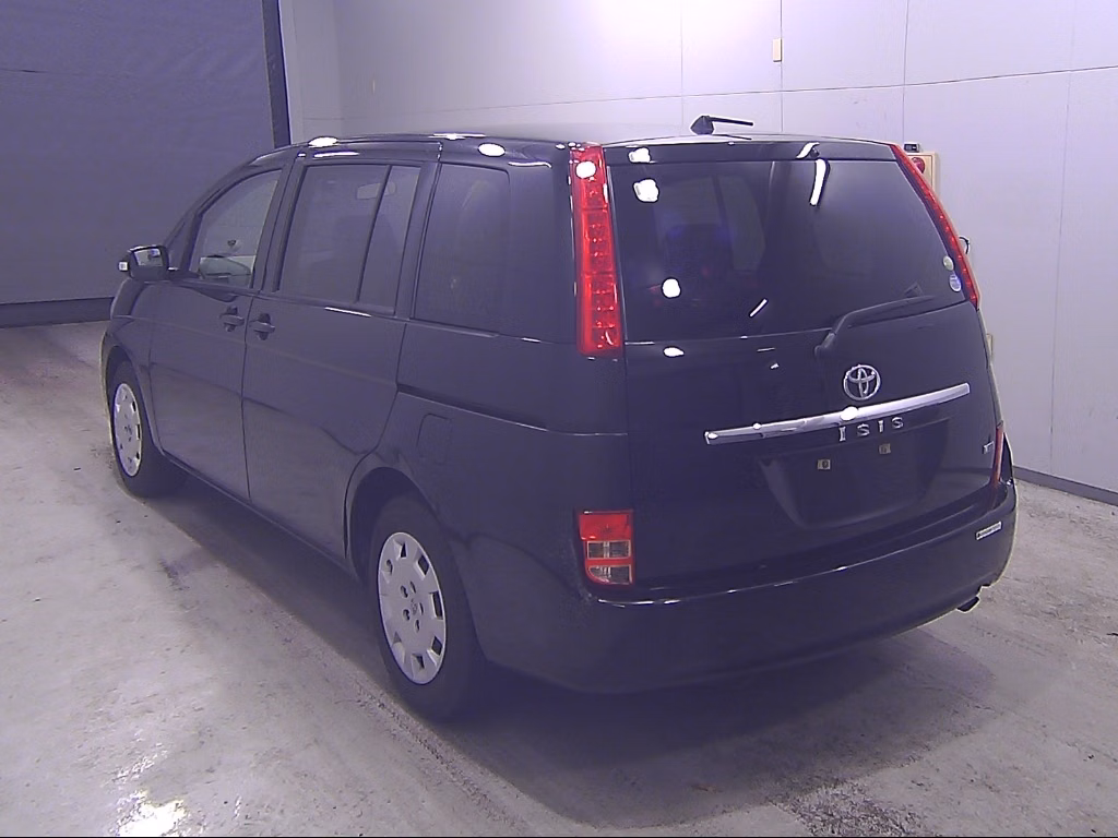 TOYOTA ISIS