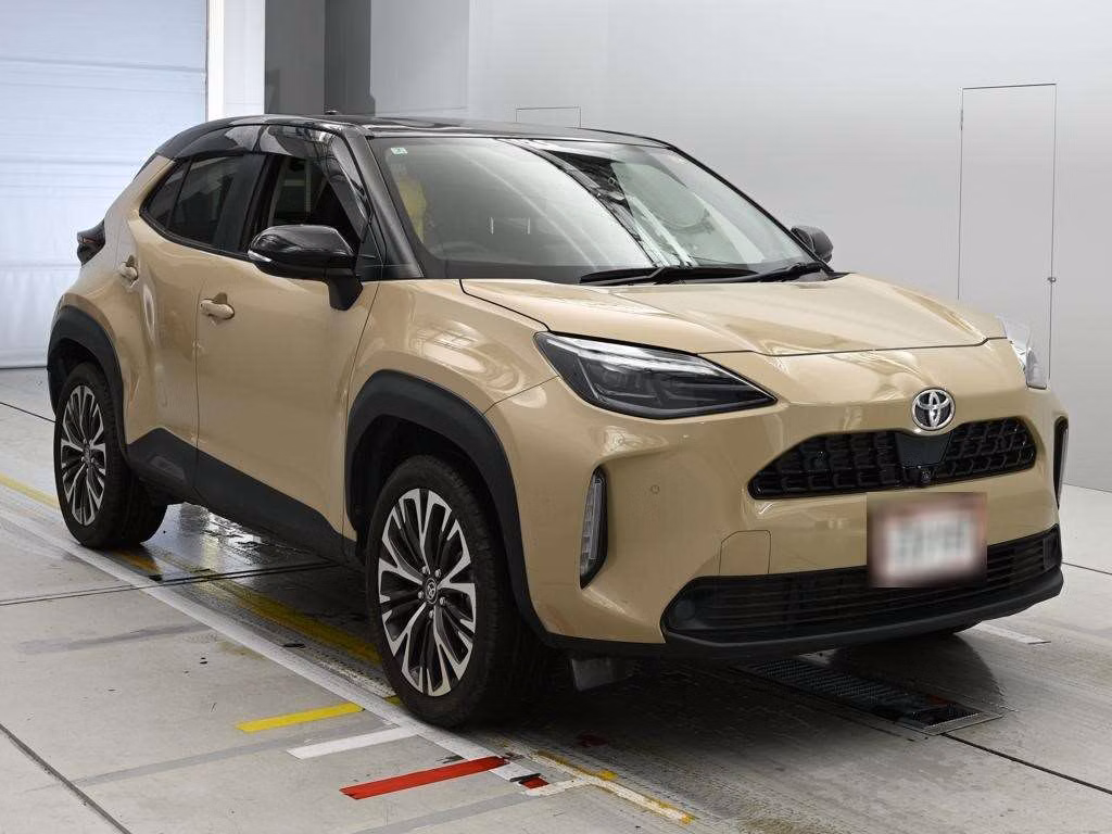 TOYOTA YARIS CROSS