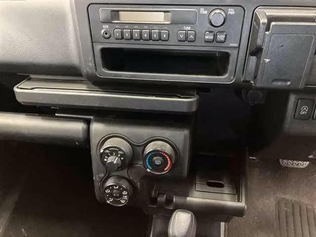 MAZDA FAMILIA
