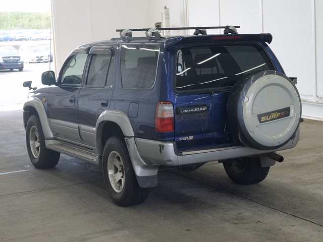 TOYOTA HILUX SURF