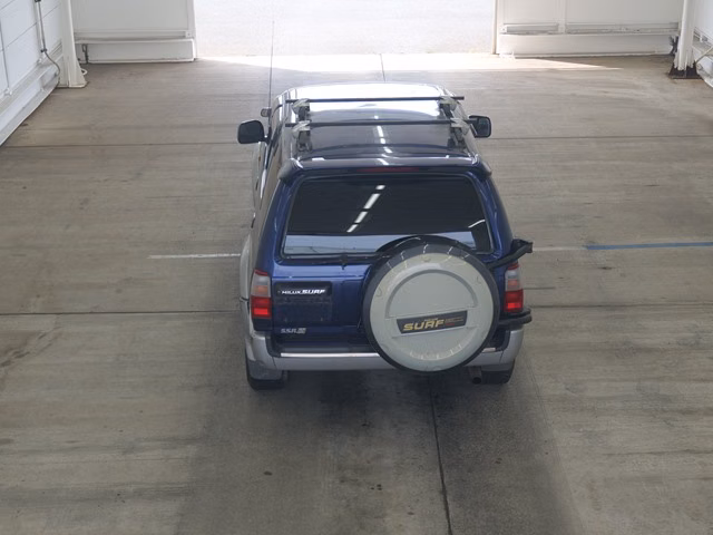TOYOTA HILUX SURF