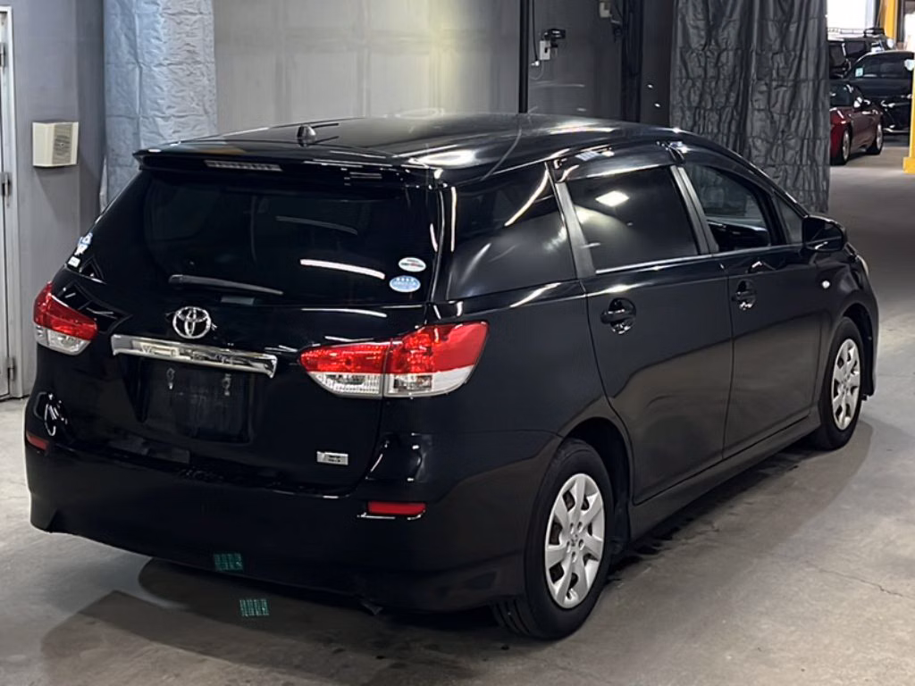 TOYOTA WISH