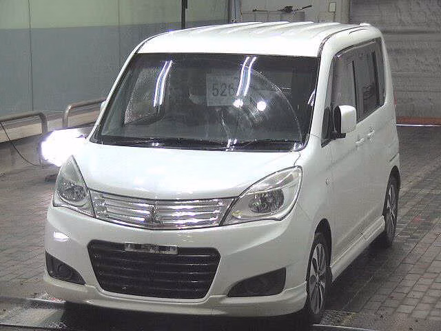 MITSUBISHI DELICA D:2